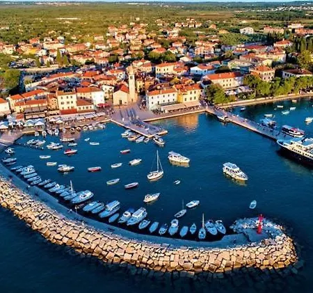 Dobric Fažana